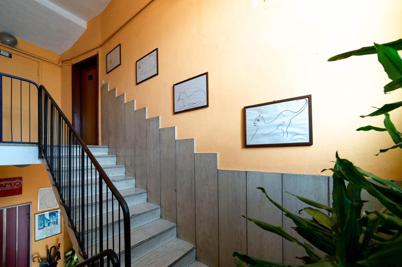 Hbhall Residenze Darsena Milan Luaran gambar
