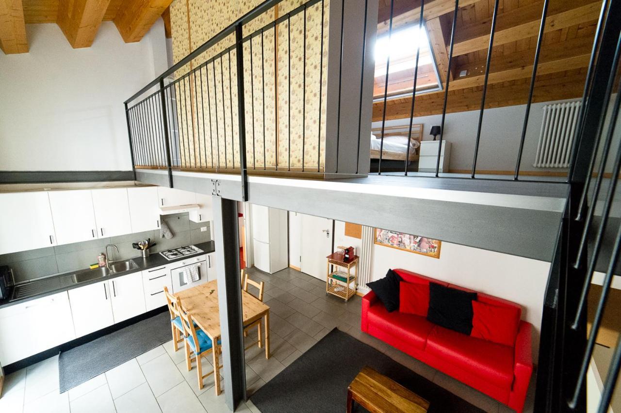 Hbhall Residenze Darsena Milan Luaran gambar