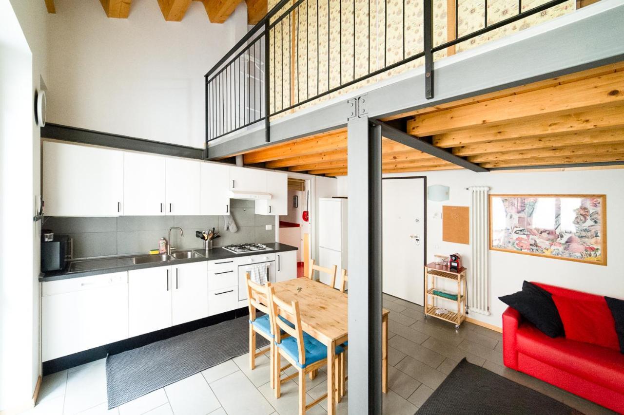 Hbhall Residenze Darsena Milan Luaran gambar